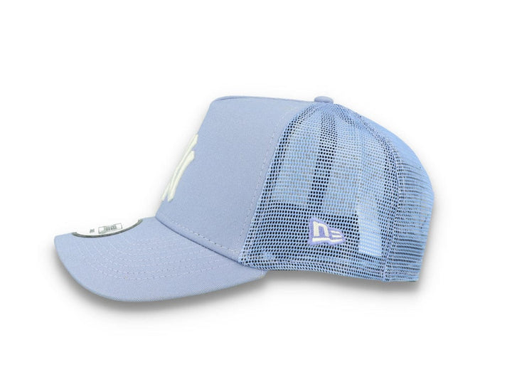 Tonal Mesh Trucker Cap NY Yankees Iris Flower - LOKK