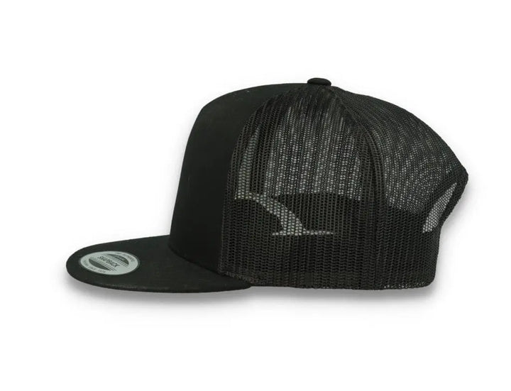 Classic Trucker Cap Black/Black - Yupoong 6006 - LOKK