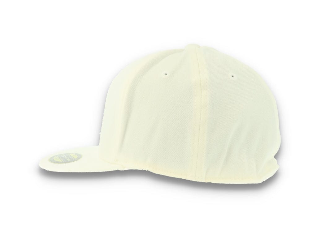Flexfit Premium 210 Fitted 6210 White - LOKK