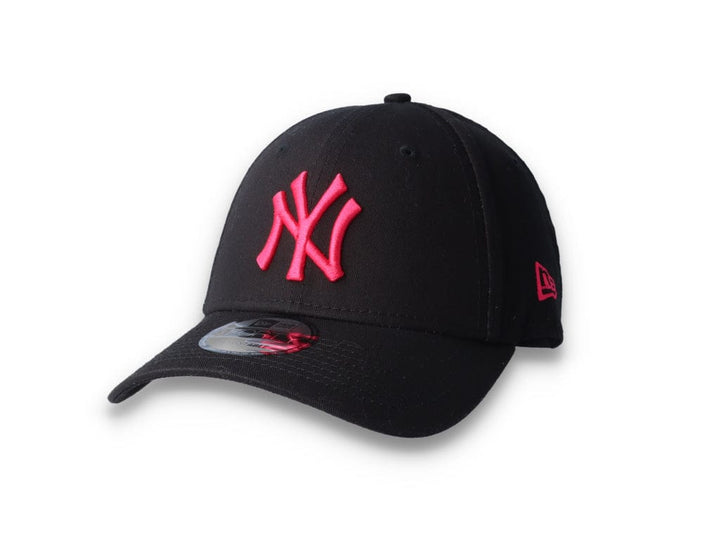 Cap NY Yankees Black 9FORTY League Essential - LOKK