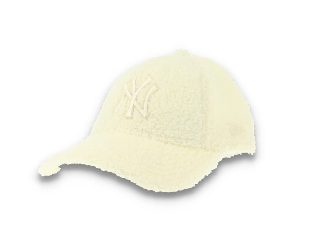 9FORTY Womens Borg NY Yankees Off-White - LOKK