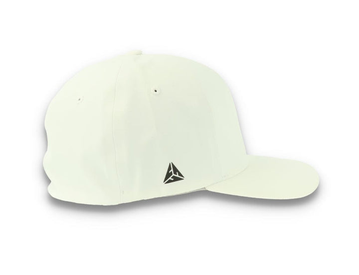 Cap White Flexfit Delta 180 - Yupoong - LOKK