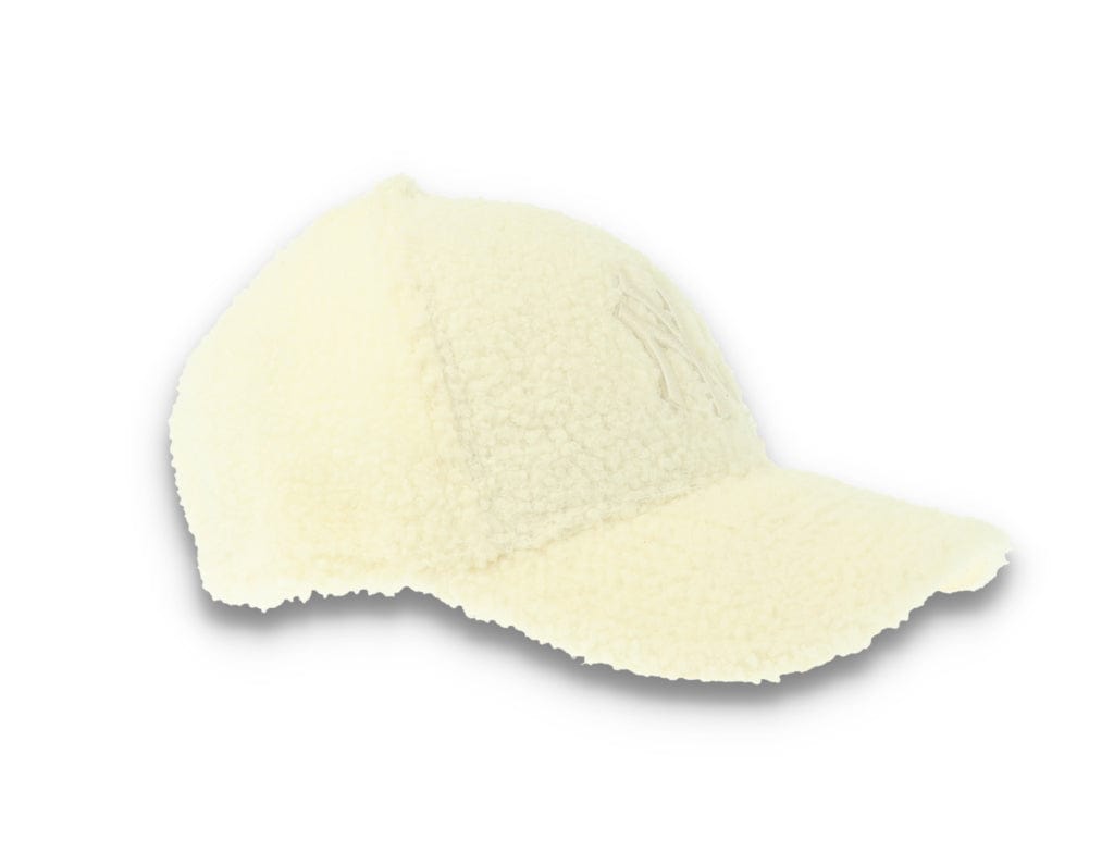 9FORTY Womens Borg NY Yankees Off-White - LOKK