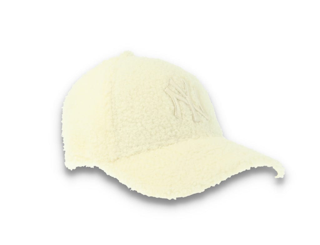 9FORTY Womens Borg NY Yankees Off-White - LOKK