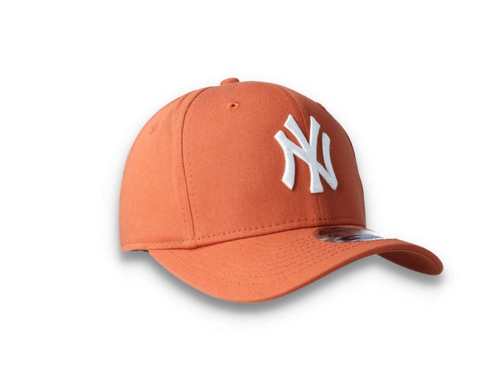 9FIFTY Stretch-Snap League Essential NY Yankees Rust/White - LOKK