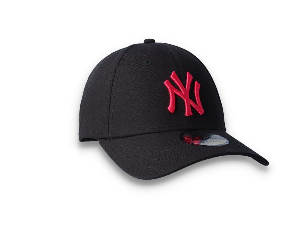 Cap NY Yankees Black 9FORTY League Essential - LOKK