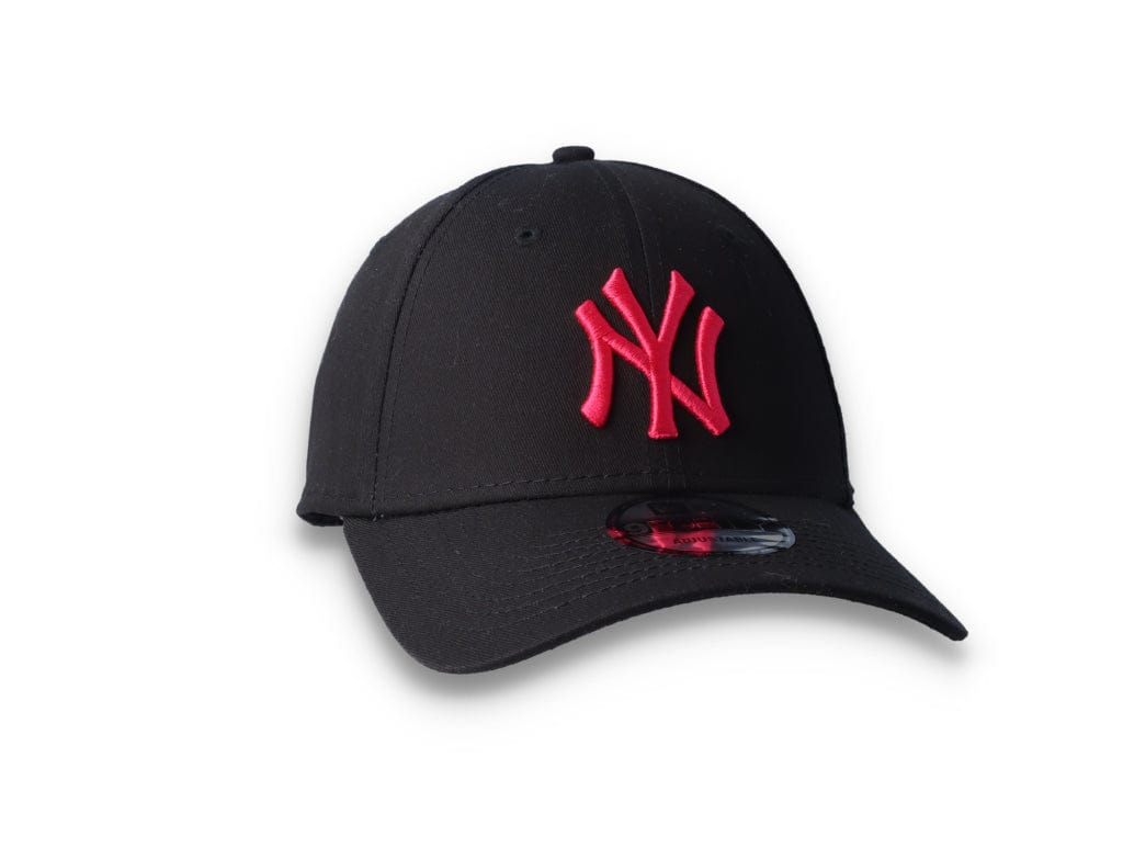 Cap NY Yankees Black 9FORTY League Essential - LOKK
