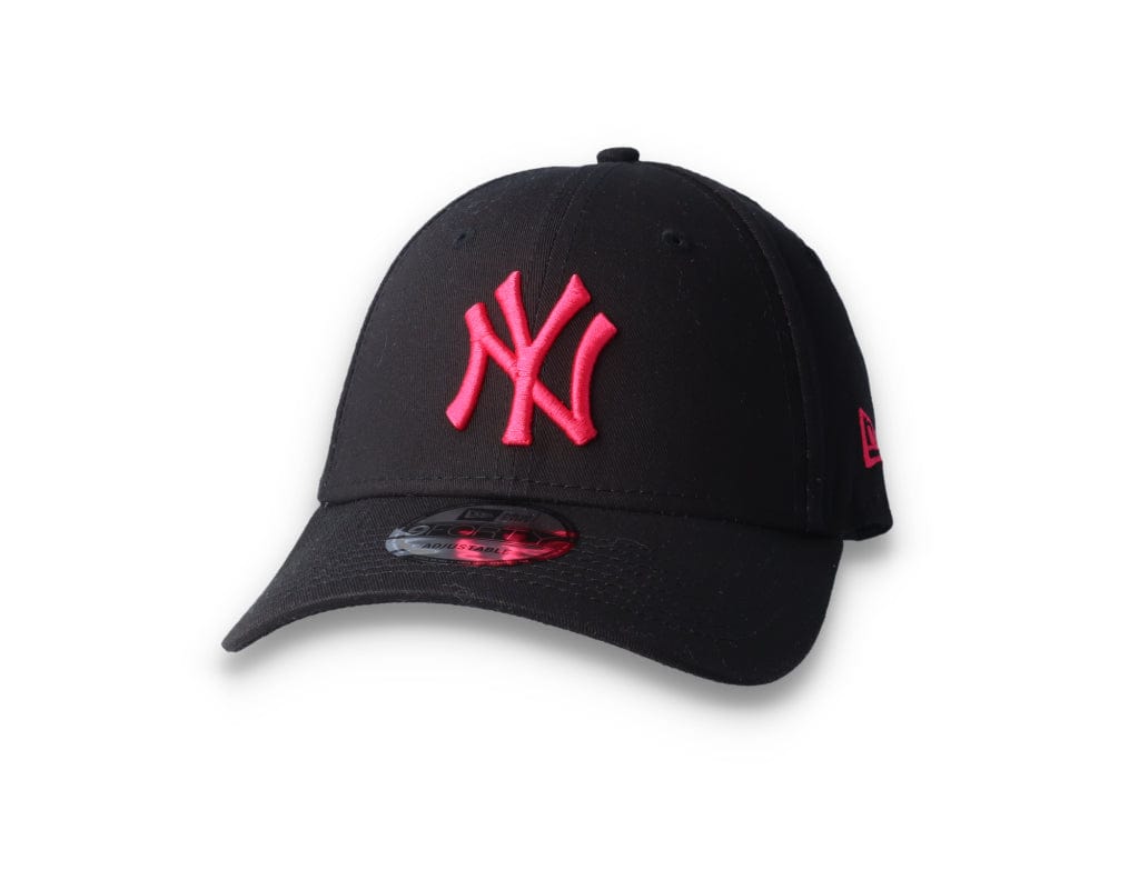 Cap NY Yankees Black 9FORTY League Essential - LOKK