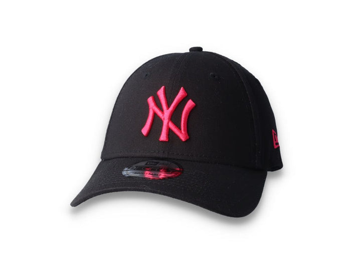 Cap NY Yankees Black 9FORTY League Essential - LOKK
