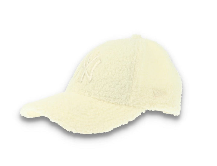 9FORTY Womens Borg NY Yankees Off-White - LOKK