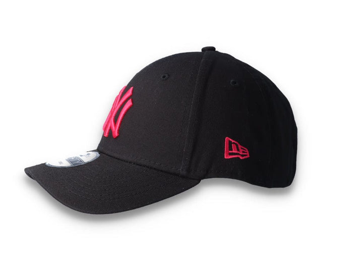 Cap NY Yankees Black 9FORTY League Essential - LOKK