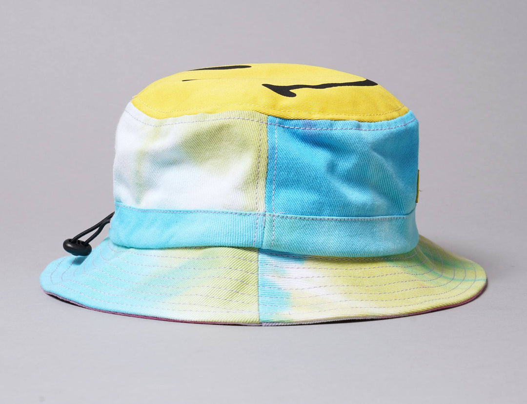 Hat Bucket Bucket Hat Chinatown Market Smiley Tie Dye Chinatown Market Bucket Hat / Multi / One Size