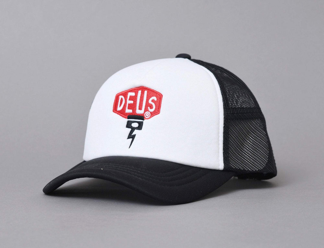 Cap Trucker Deus Piston Shield 2 Trucker Black/White Deus Ex Machina Trucker Cap / Black / One Size