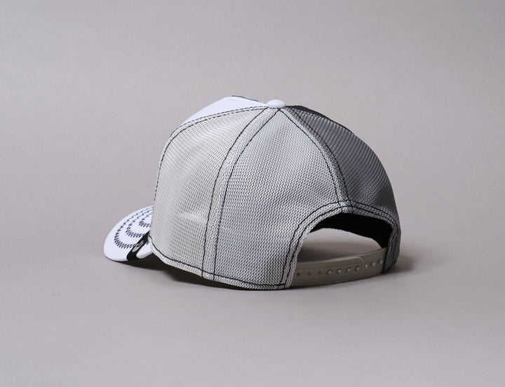 Cap Trucker Goorin Cap Animal Farm Big Flirt Goorin Trucker Cap / White / One Size (55-61 cm)
