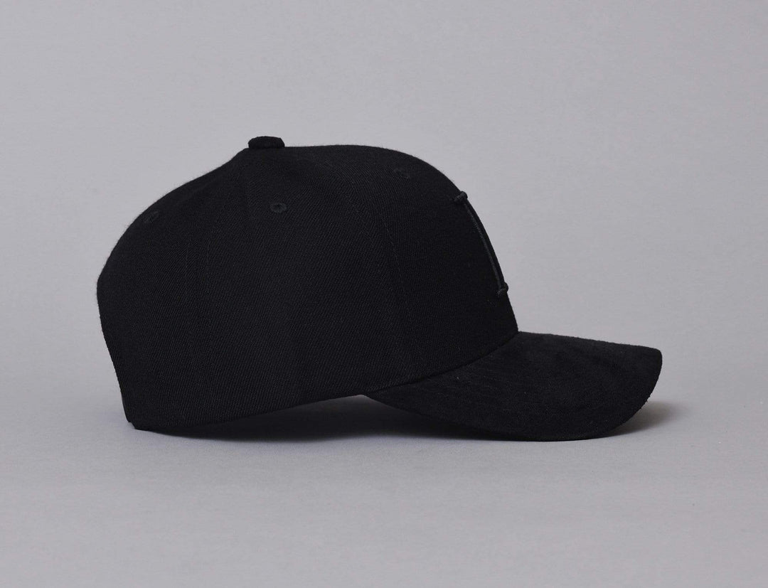Cap Snapback Les Deux Baseball Cap Suede II Black/Black Les Deux Snapback Cap / Black / One Size