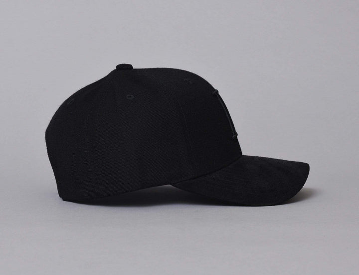 Cap Snapback Les Deux Baseball Cap Suede II Black/Black Les Deux Snapback Cap / Black / One Size