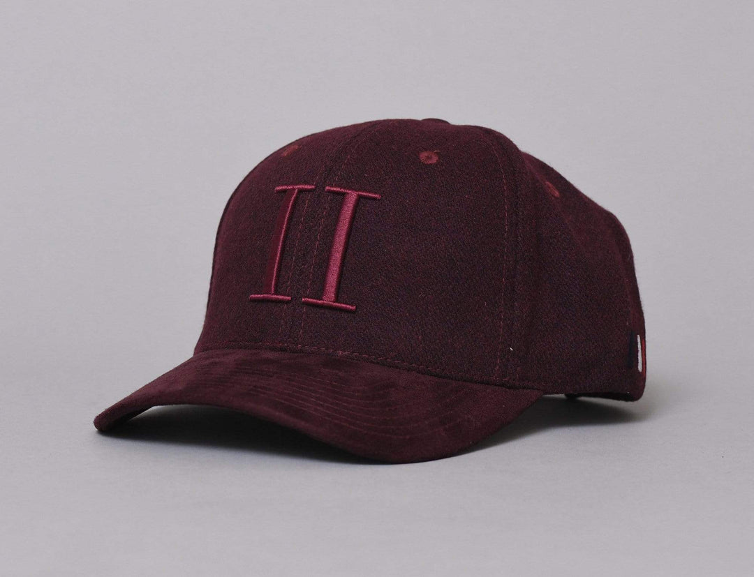 Cap Snapback Les Deux Baseball Cap Weaved Suede II Burgundy Les Deux Snapback Cap / Red / One Size