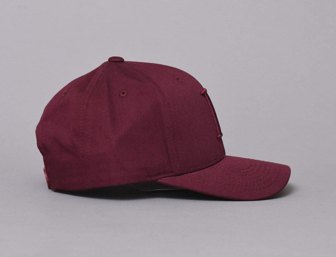 Cap Snapback Les Deux Encore Baseball Cap Burgundy Les Deux Snapback Cap / Red / One Size