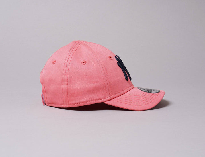 Cap Adjustable Cap Barn 9FORTY League Essential NY Yankees Pink/Navy New Era 9FORTY Toddler / Pink / Toddler (49-51 cm)
