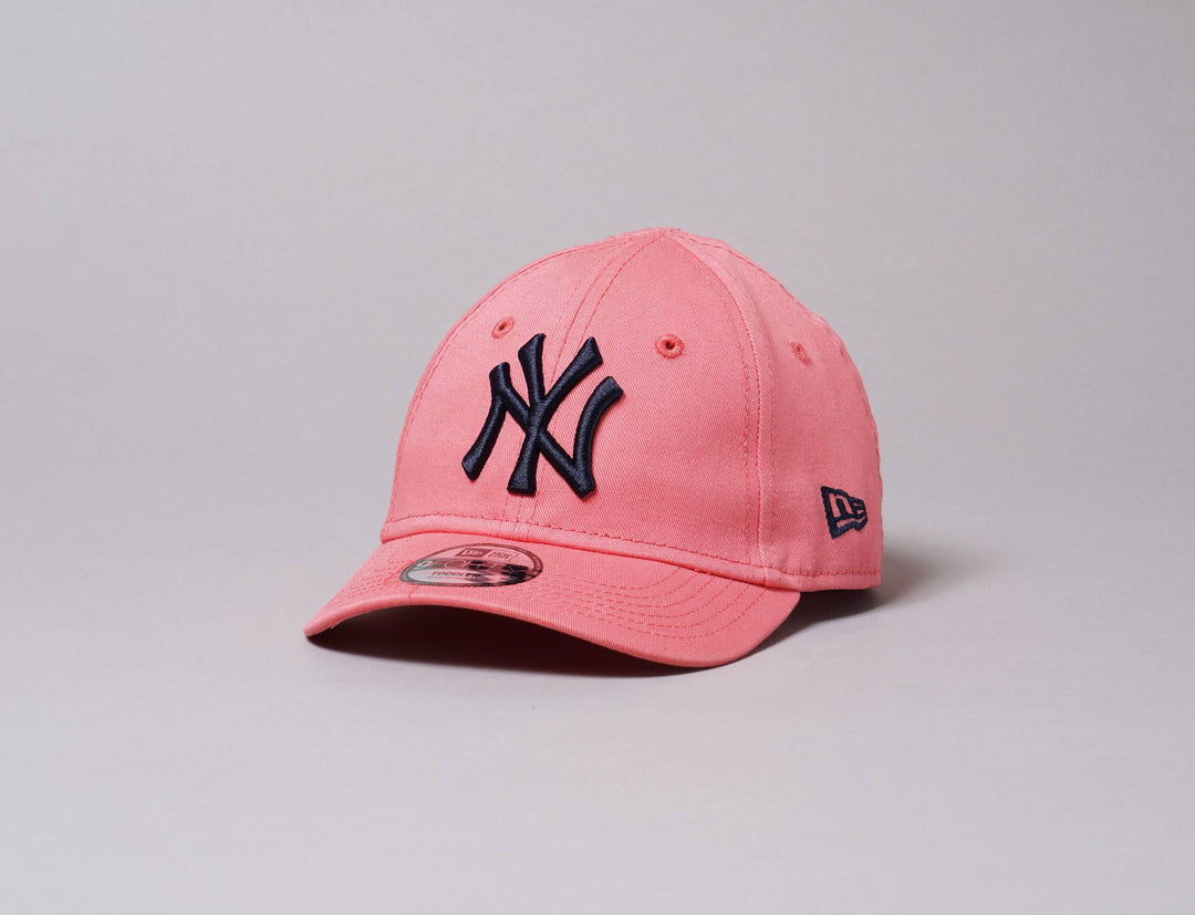Cap Adjustable Cap Barn 9FORTY League Essential NY Yankees Pink/Navy New Era 9FORTY Toddler / Pink / Toddler (49-51 cm)