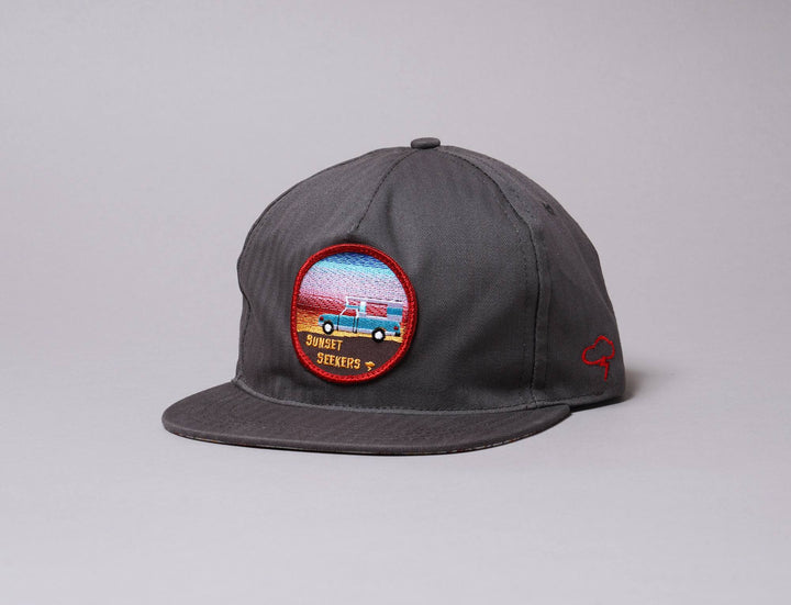 Cap Adjustable The Ampal Creative Sunset Strapback Charcoal The Ampal Creative Adjustable Cap / Grey / One Size