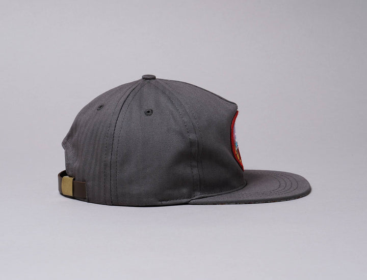 Cap Adjustable The Ampal Creative Sunset Strapback Charcoal The Ampal Creative Adjustable Cap / Grey / One Size