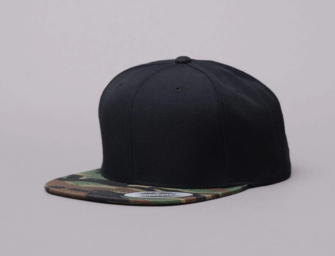 Cap Snapback Yupoong Snapback Black/Camo Yupoong Snapback Cap / Black / One Size
