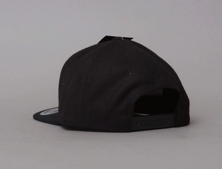 Cap Snapback Yupoong Snapback Melton Wool 6689M Black Yupoong Snapback Cap / Black / One Size