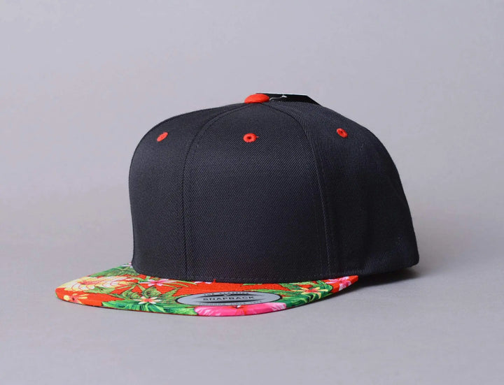 Cap Snapback Yupoong Snapback Hawaii 6089HW Black/Red Yupoong Snapback Cap / Black / One Size