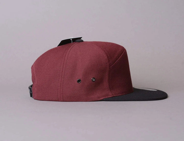 Cap Snapback Yupoong 6-Panel 8008M, Maroon/Black Yupoong Snapback Cap / Red / One Size