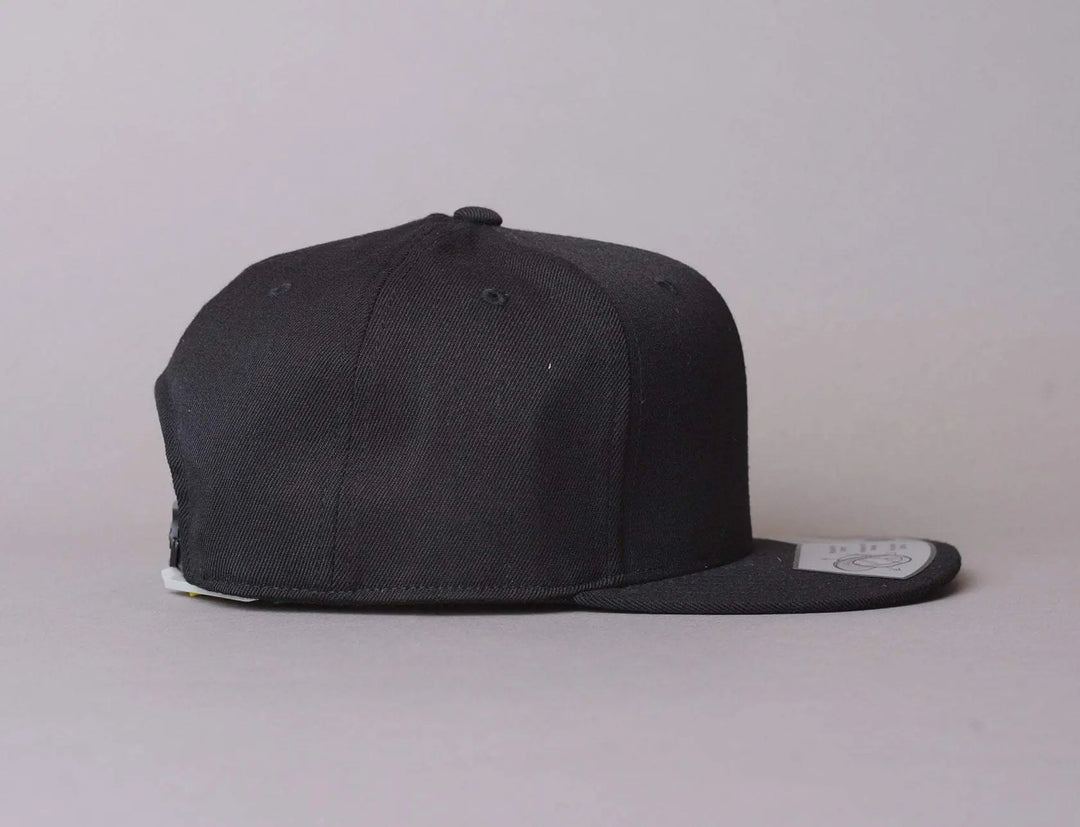 Cap Snapback Yupoong 110 Fitted Snapback Black Yupoong Snapback Cap / Blue / One Size