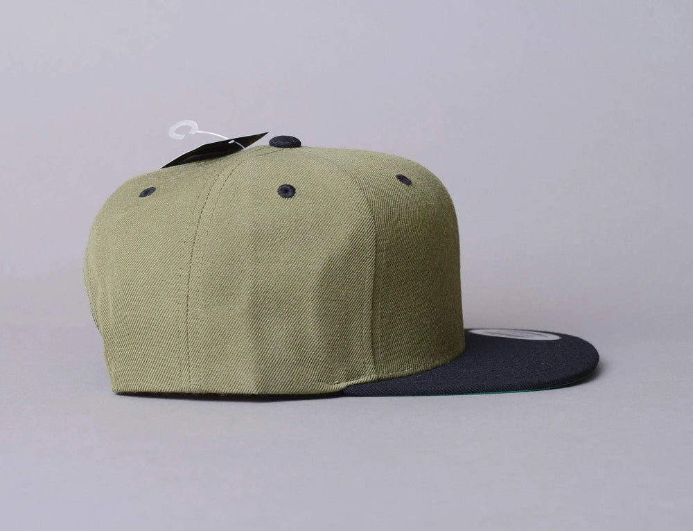 Cap Snapback Yupoong Classic Snapback 6089MT Olive/Black Yupoong Snapback Cap / Green / One Size