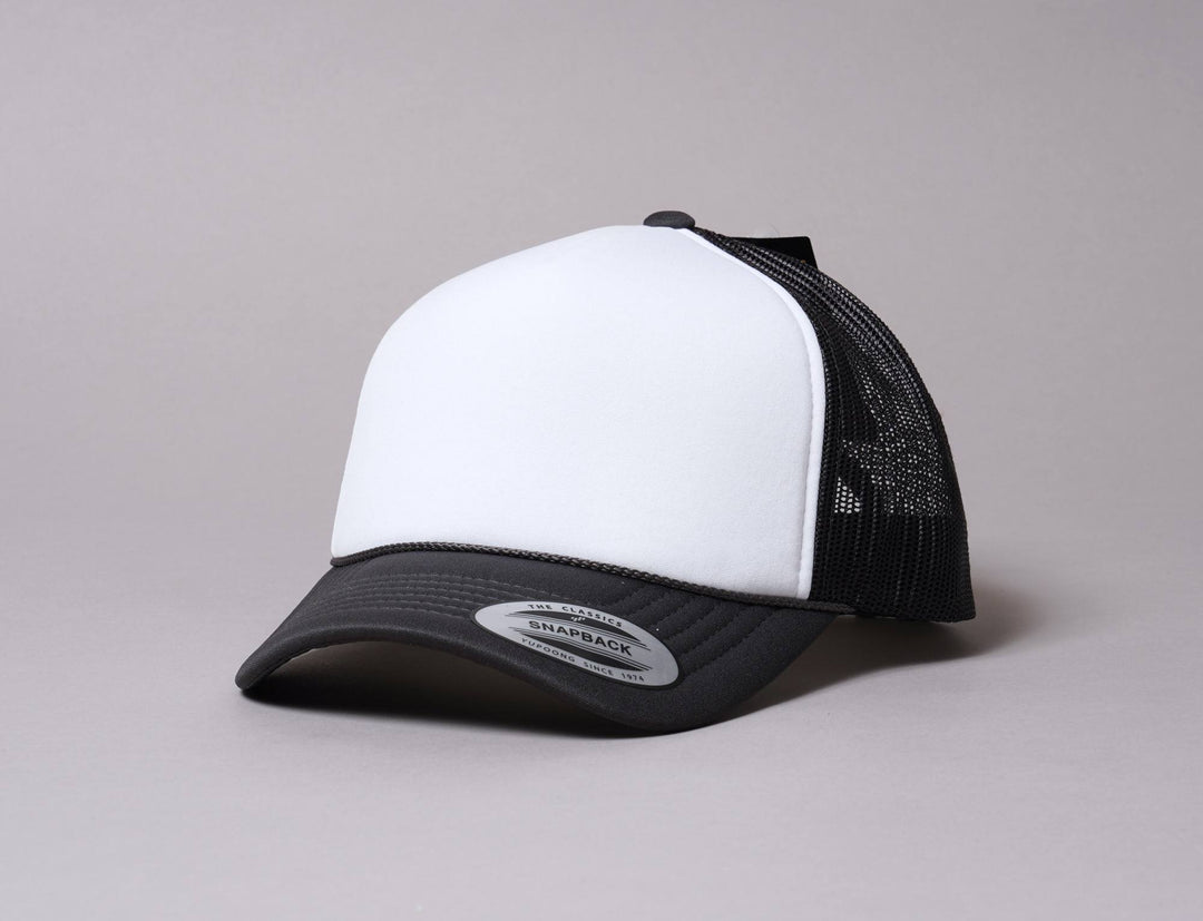 Cap Trucker Dark Grey/White Trucker Cap Foam Curved Visor 6005FC - Yupoong Yupoong Trucker Cap / Grey / One Size (55-61 cm)