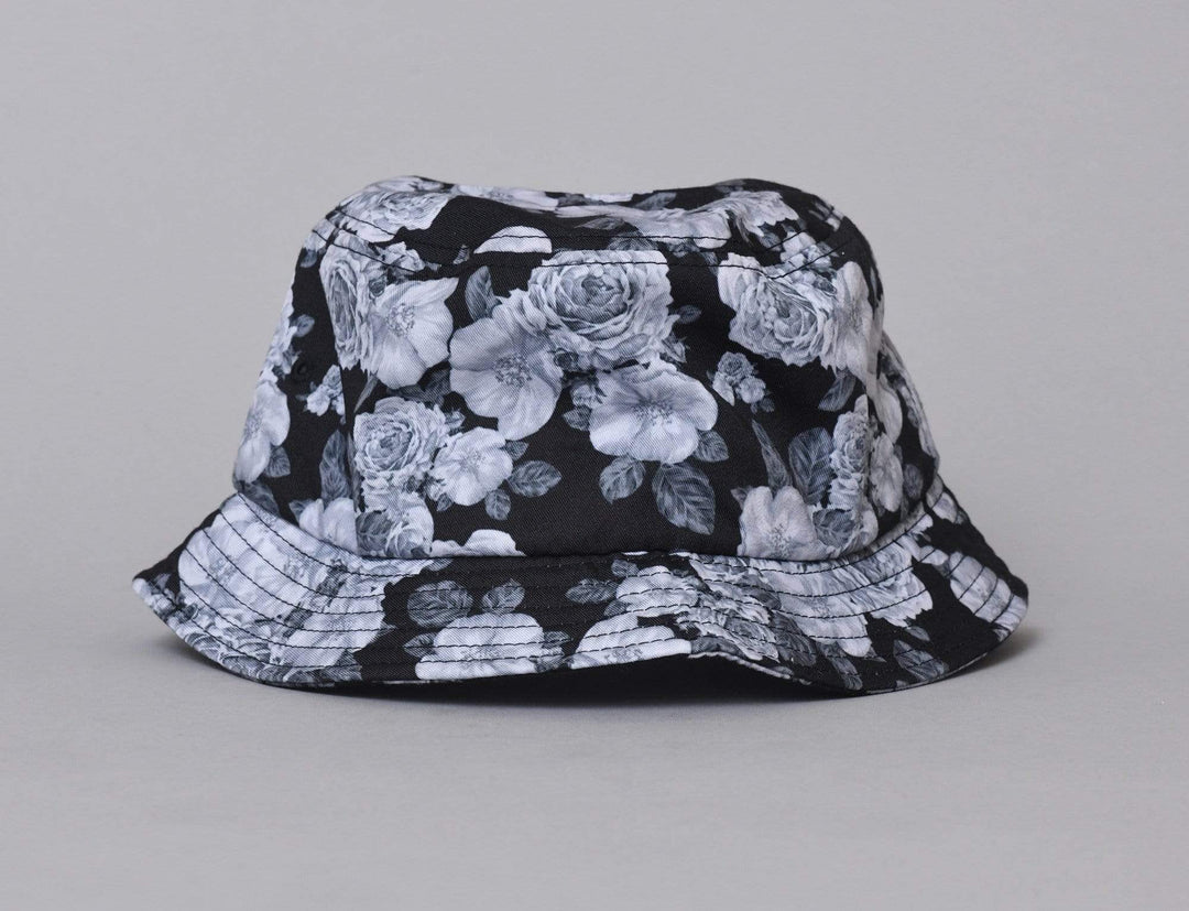 Hat Bucket Flexfit Bucket Hat Roses 5003R Black/white Yupoong Bucket Hat / Black / One Size